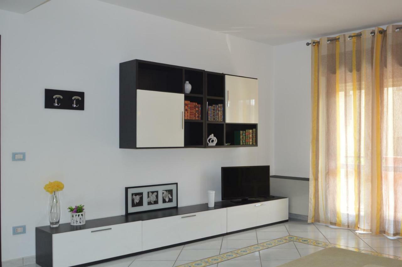 Casa Vacanze Le Palme Apartment Noto Luaran gambar