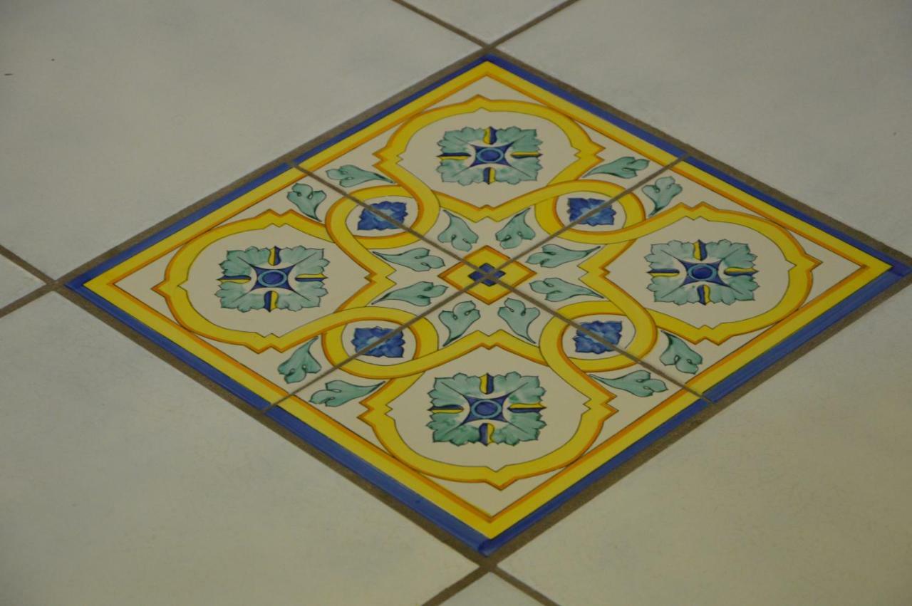 Casa Vacanze Le Palme Apartment Noto Luaran gambar